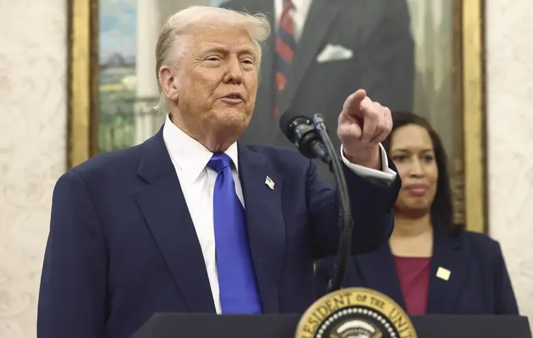 Трамп звинуватив президента ПАР в утисках білих – що в цьому неправда 1