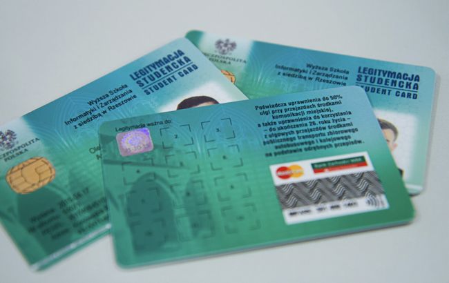 У Польщі пластикові студентські квитки скасовують - вони будуть тільки в мобільному додатку 1