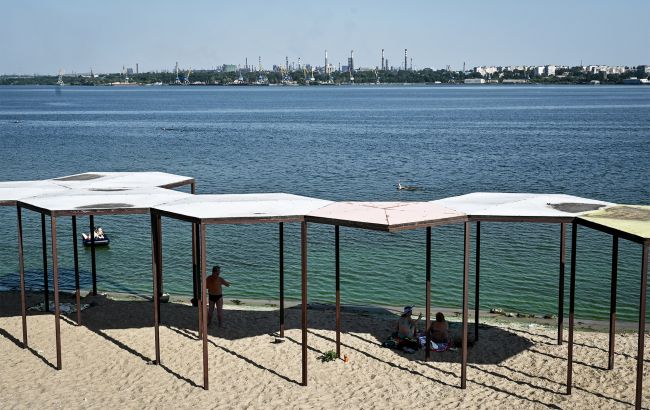 У Запоріжжі пляжі закриті через війну, якість води у водоймах не відповідає нормам 1