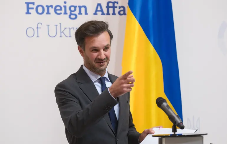 Угорщина заявила про заборону партії — МЗС України заперечило 1