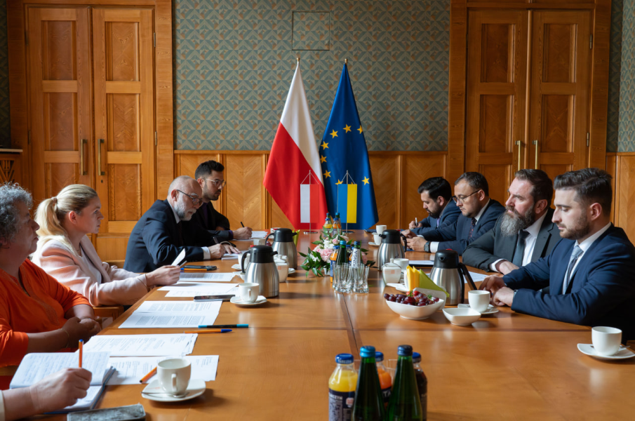 Українська мова у школах Польщі як друга іноземна і екзамен - зміни для українців 2