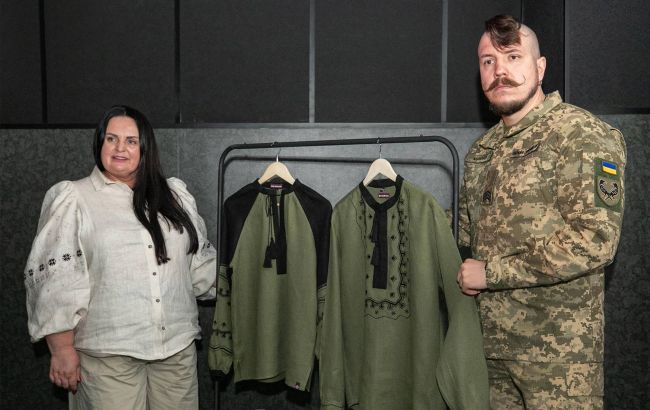 Військова вишиванка Оберіг створена за ілюстрацією ЗСУ з візерунком лінії укріплень - фото 1