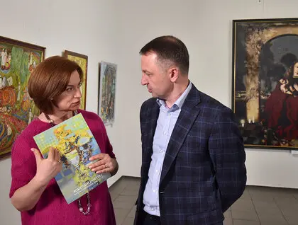 Виставка Жінка. Мати. Берегиня вшанувала героїнь сьогодення – фоторепортаж - новини Києва Виставка Жінка. Мати. Берегиня вшанувала героїнь сьогодення – фоторепортаж - новини Києва 12