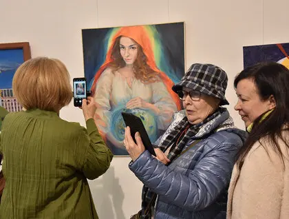 Виставка Жінка. Мати. Берегиня вшанувала героїнь сьогодення – фоторепортаж - новини Києва Виставка Жінка. Мати. Берегиня вшанувала героїнь сьогодення – фоторепортаж - новини Києва 14