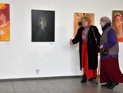 Виставка Жінка. Мати. Берегиня вшанувала героїнь сьогодення – фоторепортаж - новини Києва Виставка Жінка. Мати. Берегиня вшанувала героїнь сьогодення – фоторепортаж - новини Києва 11