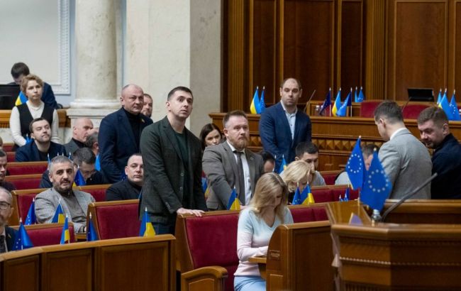 ВР ухвалила низку законопроєктів, спрямованих на захист дітей 1