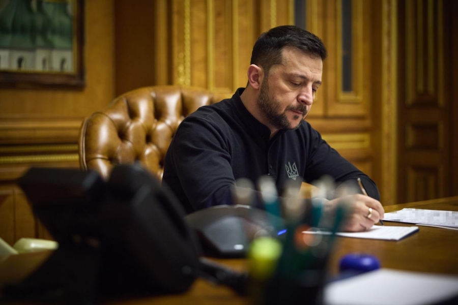 Зеленський підписав закон про ратифікацію угоди про надра зі США 1