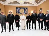 Зеленський та перша леді зустрілися із Папою Римським Левом XIV - фото Зеленський та перша леді зустрілися із Папою Римським Левом XIV - фото 6