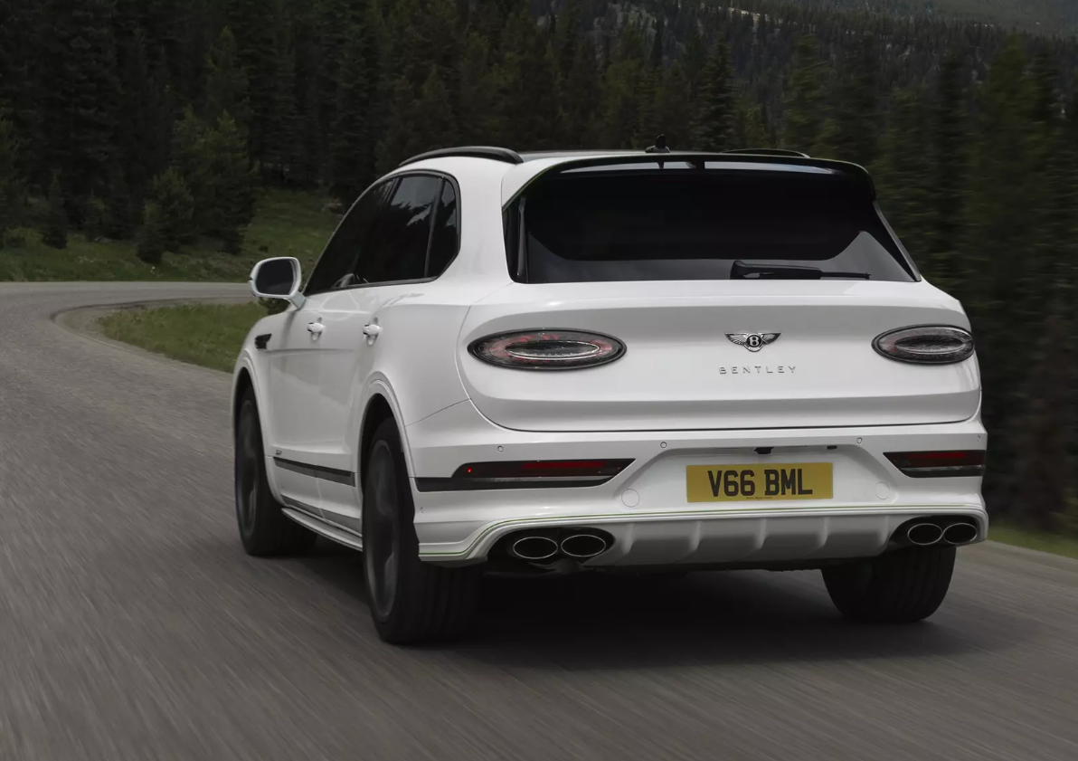 Bentley представив найпотужніший кросовер Bentayga 3