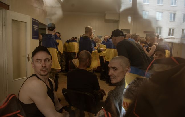 Катування у російському полоні - ГУР підтвердило справжність фото з випаленим написом Слава Росії 1