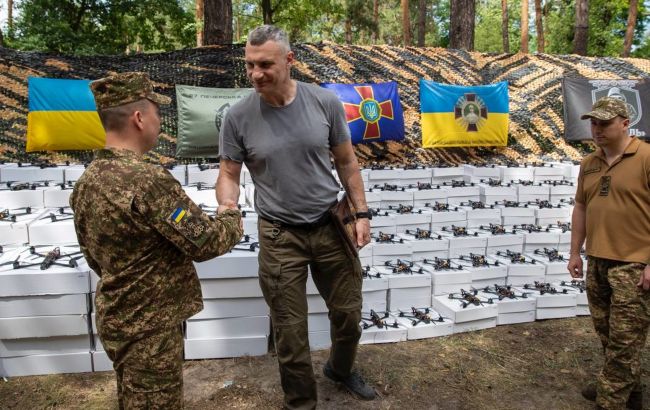 Кличко передав двом бригадам НГУ чергову партію допомоги від киян - що відомо 1