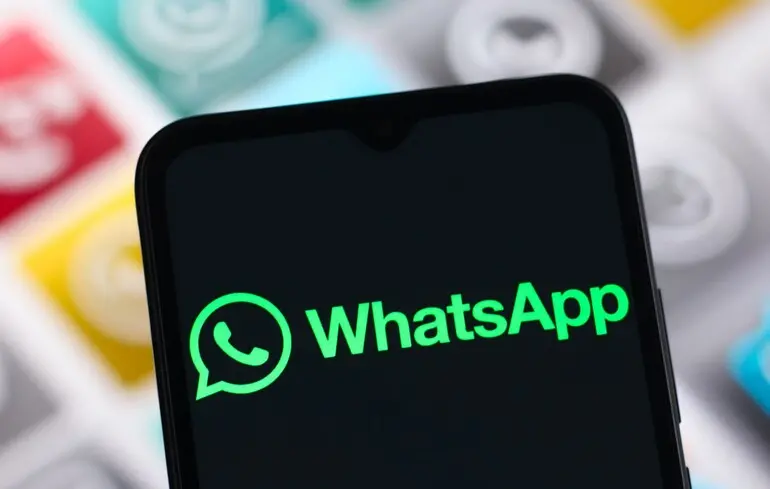 Meta монетизує WhatsApp - у месенджері буде реклама і платні підписки 1