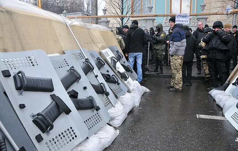 Нацгвардія в Сумській області вирішила відмовитись від купівлі протиударних щитів 1