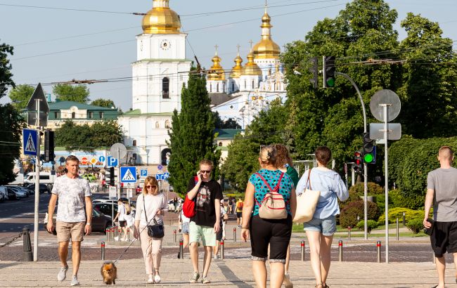 Пориви вітру пройдуть після відходу атмосферних фронтів - прогноз погоди, Україна, Київ 6