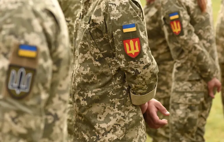 Реєстр військових - ВРУ схвалила пропозиції Зеленського щодо закону 1