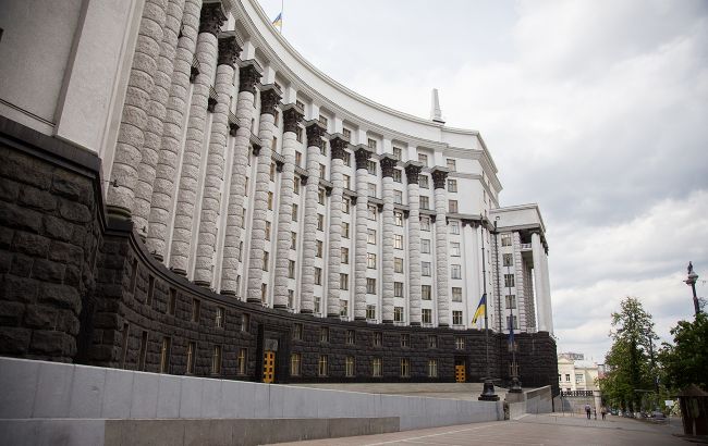 Штрафи за паркування - кабмін схвалив закон, що збільшує штрафи на місцях для осіб з інвалідністю 1