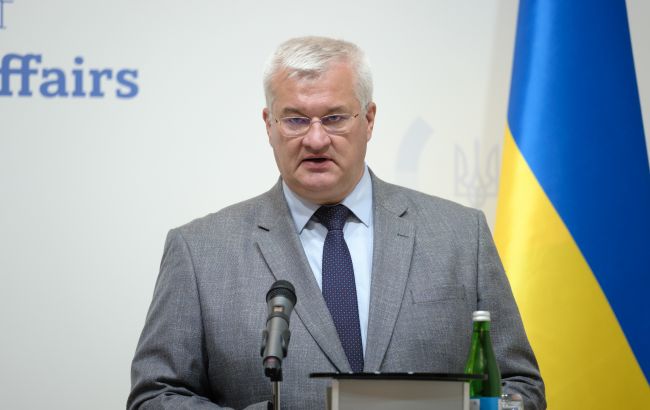 Сибіга анонсував зміни у складі послів України за кордоном 1