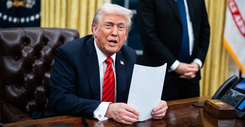 Трамп зняв санкції США з Сирії: підписано указ 1
