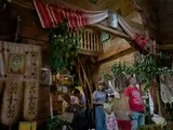 Трійця 2025 - у Пирогові свято відзначили обрядами і піснями - фото Трійця 2025 - у Пирогові свято відзначили обрядами і піснями - фото 40