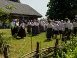 Трійця 2025 - у Пирогові свято відзначили обрядами і піснями - фото Трійця 2025 - у Пирогові свято відзначили обрядами і піснями - фото 44