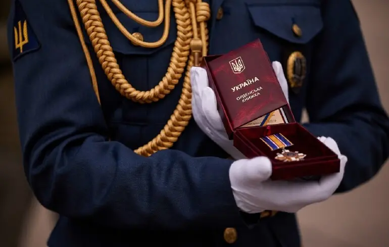 Верховна Рада ухвалила закон про статус героїв війни та Революції Гідності – Новини України 1