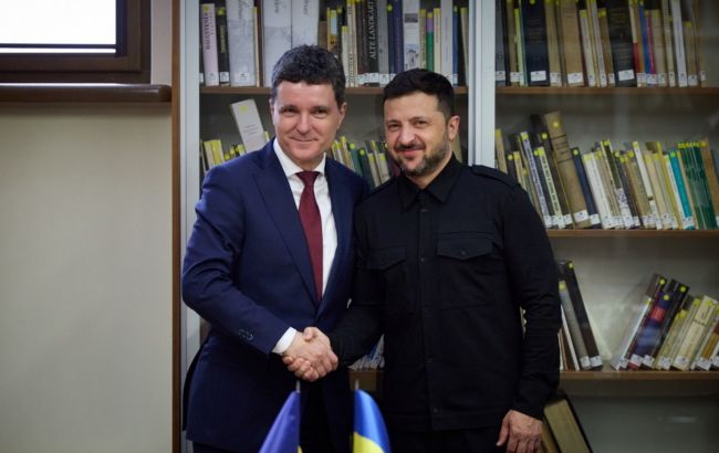 Зеленський зустрівся з новим президентом Румунії 2 червня 1