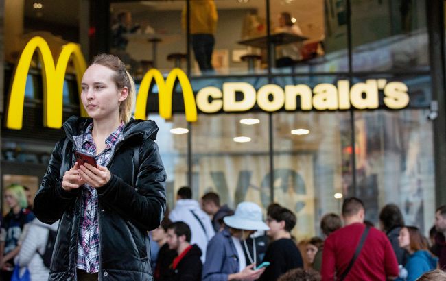 Долар за індексом Біг-Мака має коштувати 22 гривні 1