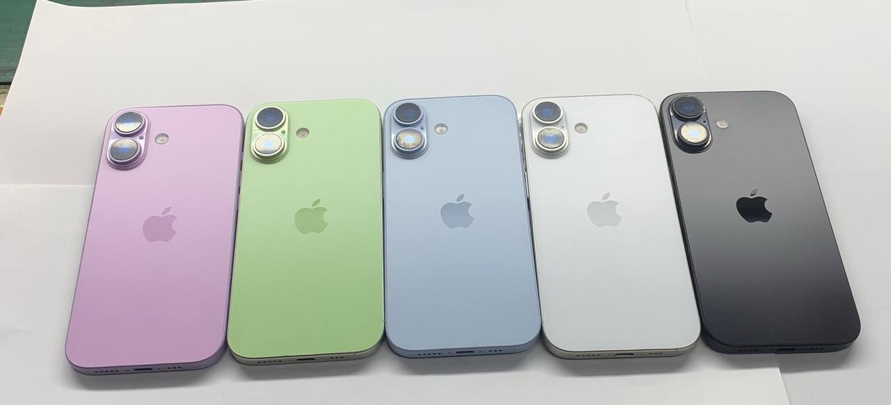 iPhone 17 - живі фото майбутніх моделей Apple 2