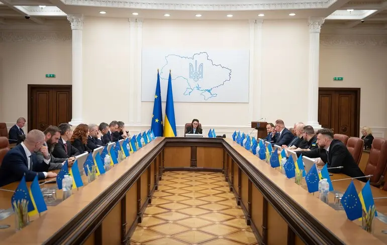 Кабмін зробив перші звільнення в новому уряді - деталі 1