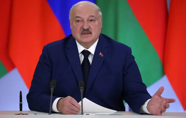 Лукашенка помилував увʼязнених - у Білорусі з вʼязниць звільнили 16 людей 1