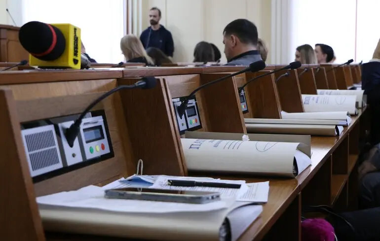 Місцевих виборів у війну не буде - місцевих депутатів все менше, але не через виборців - як працює система їх відкликання 1