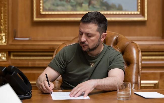 Множинне громадянство в Україні - Зеленський підписав закон, що це означає 1