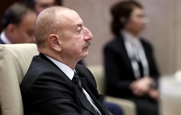 Не погоджуватися на окупацію - Алієв дав пораду українцям 1