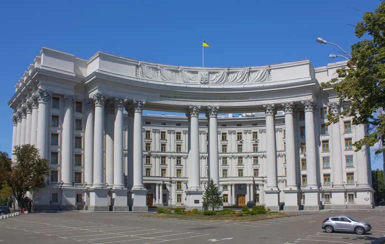 Нова структура МЗС включає департамент, що дублює повноваження Міннацєдності – Новини України 1