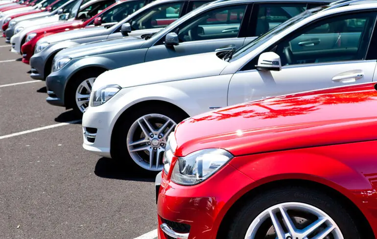 Перепродаж нових авто в Китаї після реєстрації - автовиробників хочуть обмежити 1