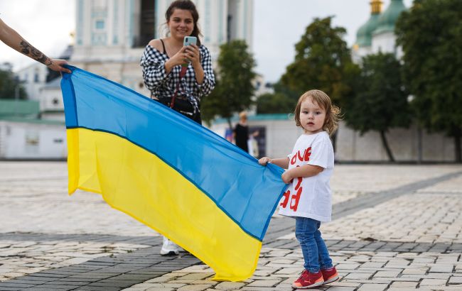 Половина Українців не вірять в щасливе майбутнє 1