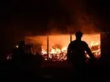 Пожежа в Греції 2025 - гасіння біля Коринфа ускладнює спека - фото Пожежа в Греції 2025 - гасіння біля Коринфа ускладнює спека - фото 29