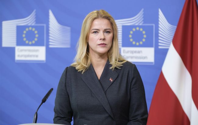 Прем'єр-міністр Латвії Сіліня прибула до Києва 15 липня 1