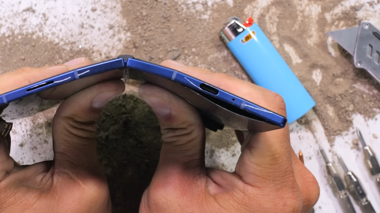Samsung Galaxy Fold 7 протестували на міцність - результат 3
