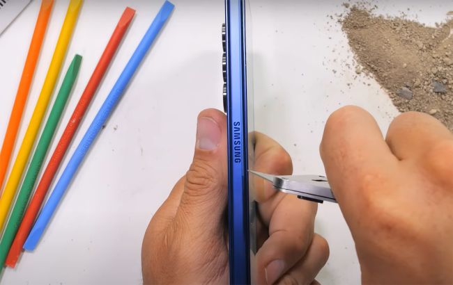 Samsung Galaxy Fold 7 протестували на міцність - результат 1