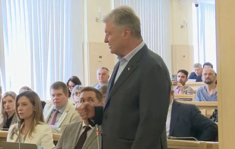 Санкції проти Порошенка - Фінмоніторинг порушив купу законів 1