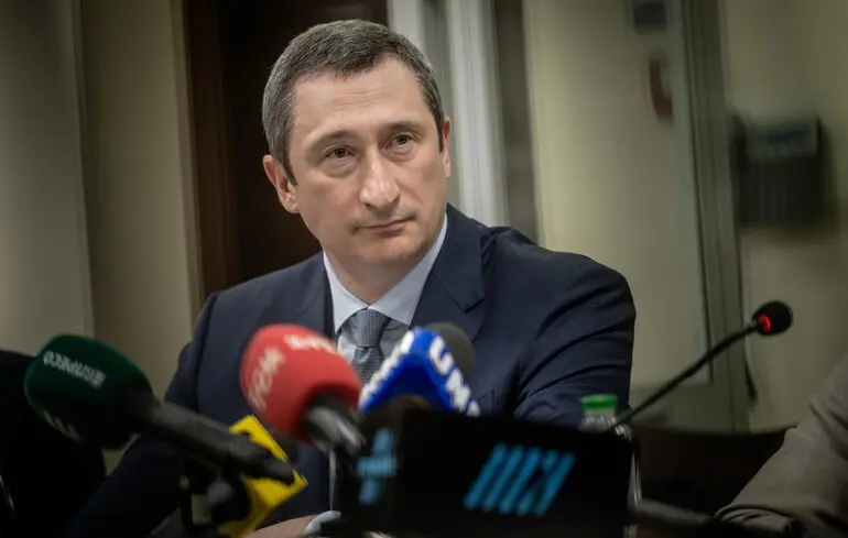 Справа Чернишова - ексміністр влаштував у Нафтогаз свою охорону і домашній персонал 1