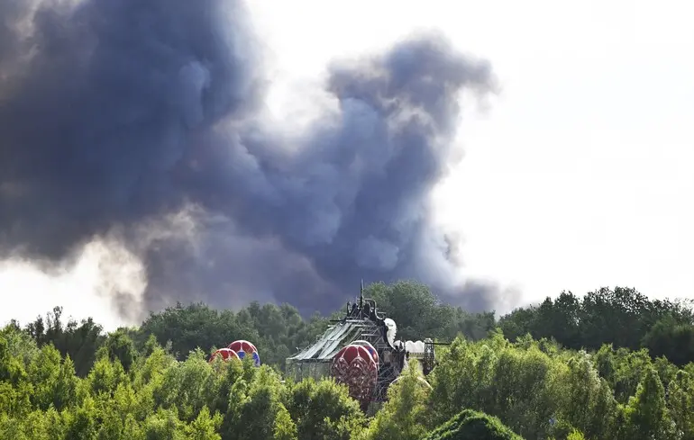 Tomorrowland охопила пожежа — головна сцена повністю знищена 1