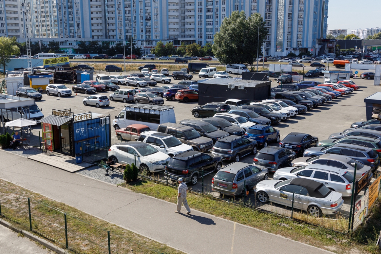 Транспорт в Києві потребує змін – про метро на Троєщину і аварійні мости розповідає Дмитро Беспалов 17