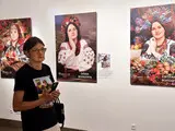 У Києві відкрили проєкт Серце нАЗОВні - виставка про матерів загиблих воїнів - фото У Києві відкрили проєкт Серце нАЗОВні - виставка про матерів загиблих воїнів - фото 16