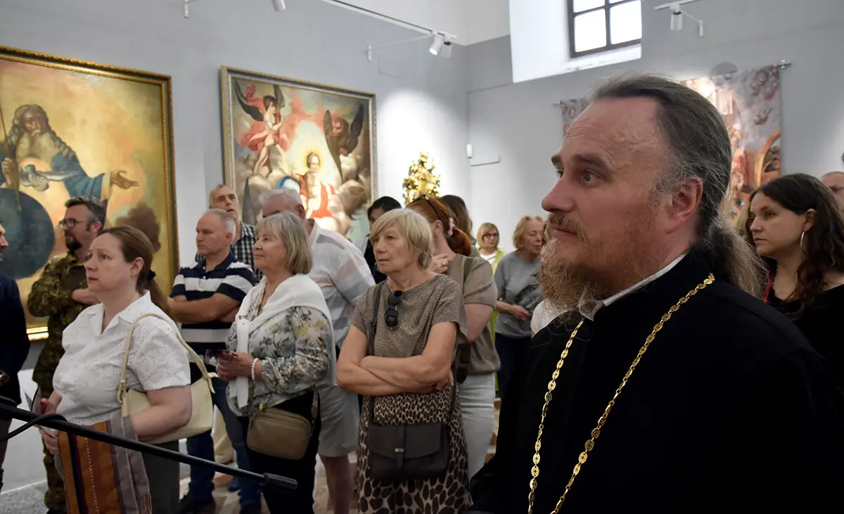 У Києво-Печерській лаврі відкрилась виставка присвячена Пресвятій Трійці – фото У Києво-Печерській лаврі відкрилась виставка присвячена Пресвятій Трійці – фото 15