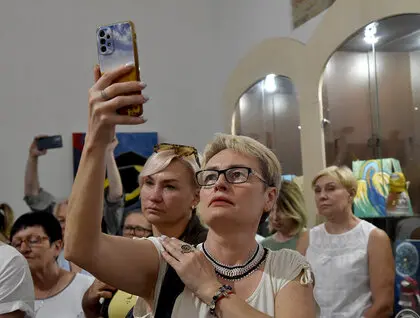 У Києво-Печерській лаврі відкрили експозицію про полеглих у колонії в Оленівці – фоторепортаж - новини Києва 4