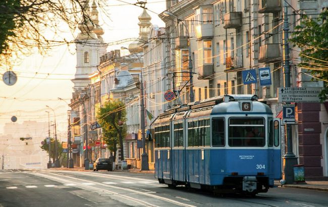 У Вінниці запускають інтегровані зупинки - пересідати на інший транспорт можна без переходів 1