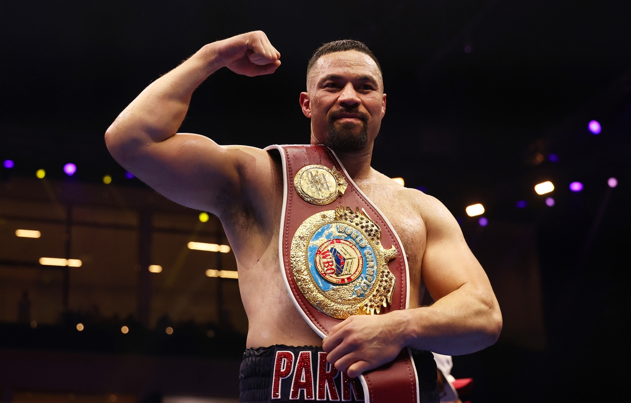 Усик і Паркер будуть битися за пояс WBO 5