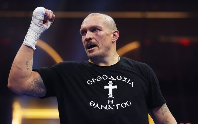 Усик розповів, як переміг Дюбуа - відео з пресконференції 1
